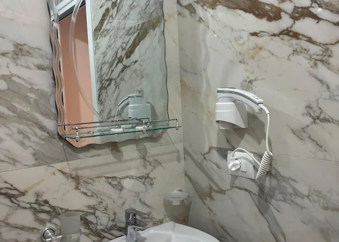 Anila's One Bedroom Daire